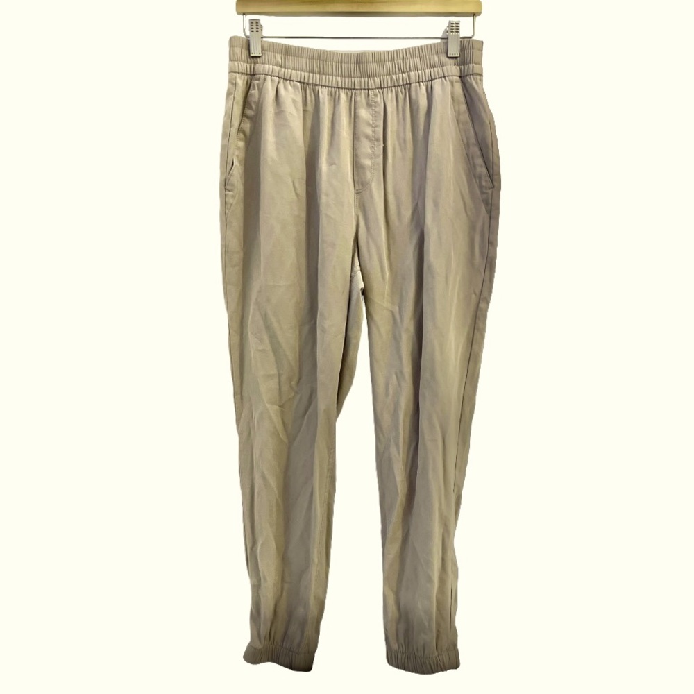 Old Navy‎ Tan Jogger Pants